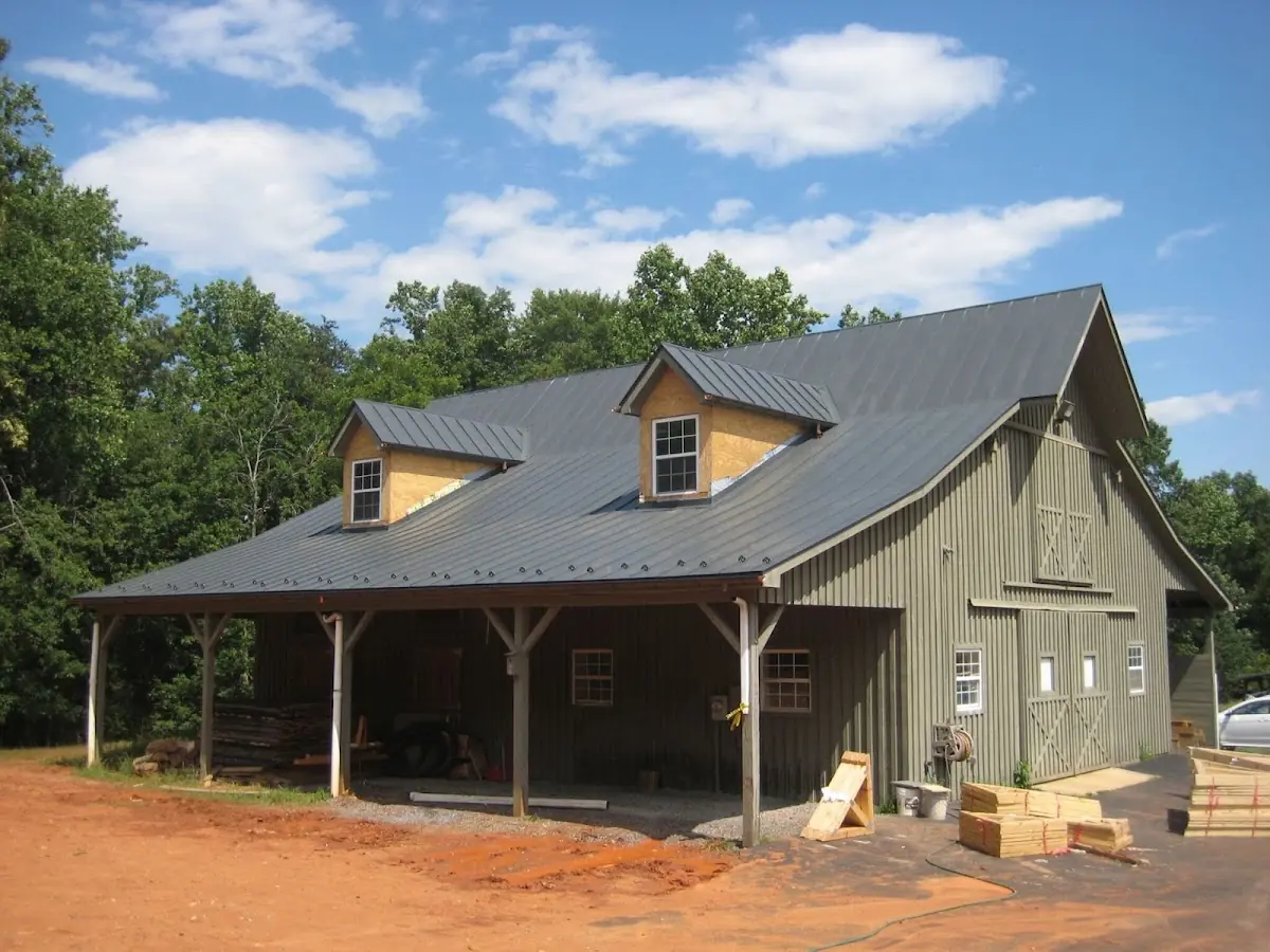 Expert Asphalt Roof Repair workmanship in Vermont Square